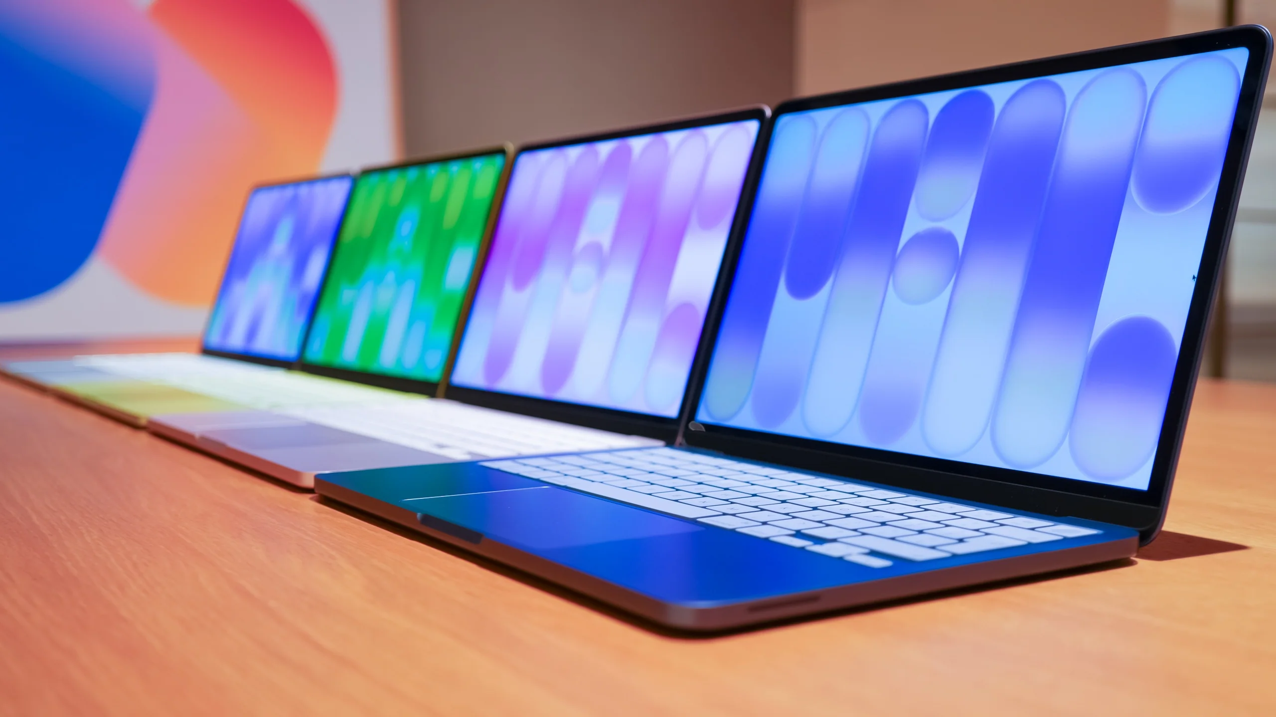 Apple MacBook Air M5 UAE β Lightweight Laptop Price in Dubai - Image 2